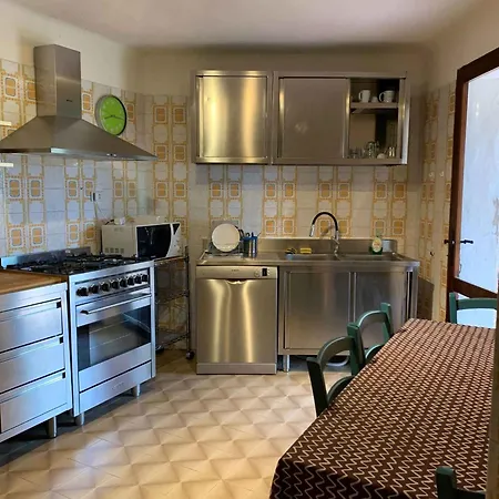 Appartamento In 22921 Torre delle Stelle